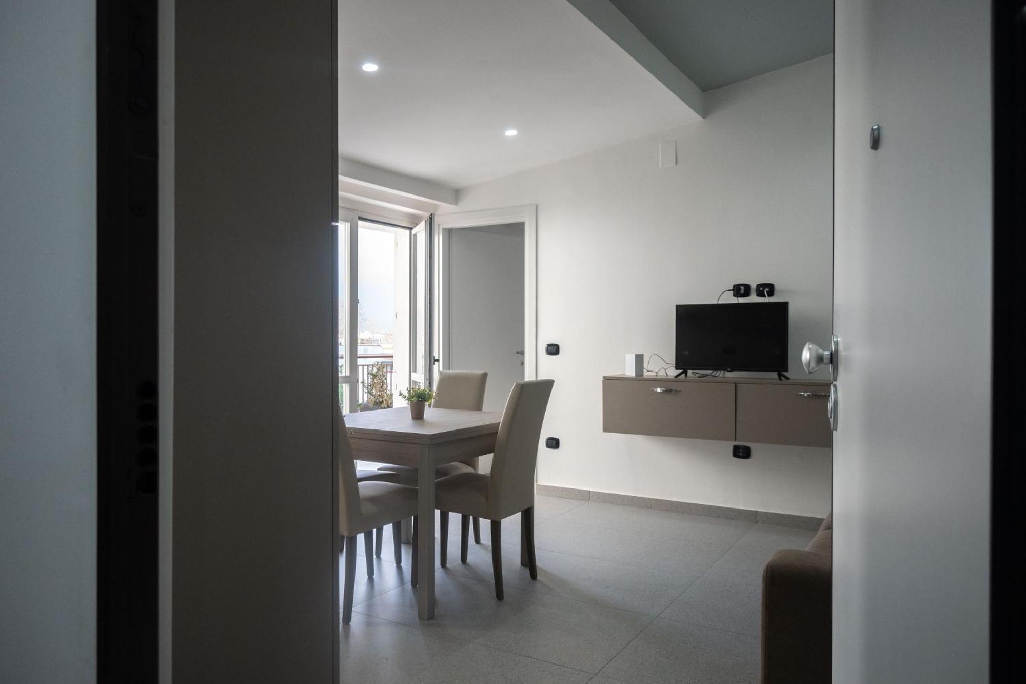 Strategic Apartment With Terrace - 诺拉 外观 照片